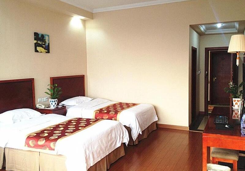 Отель Greentree Inn Shandong Laiwu West Laiwu Road Express