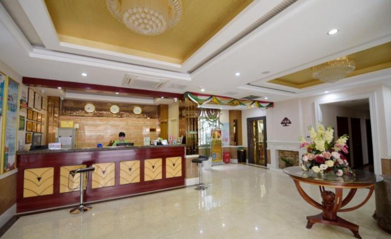 Отель Greentree Inn Zhenjiang Yangzhong Central Market Gangdong Bei Road