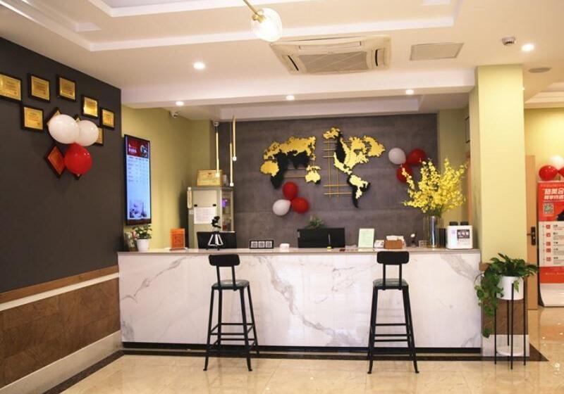 Отель Greentree Inn Zhenjiang Yangzhong Central Market Gangdong Bei Road