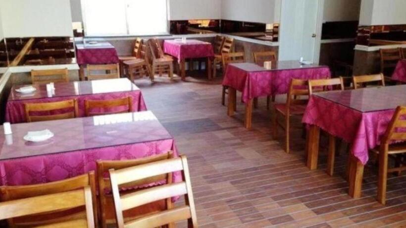 Отель Greentree Inn Zhenjiang Yangzhong Central Market Gangdong Bei Road