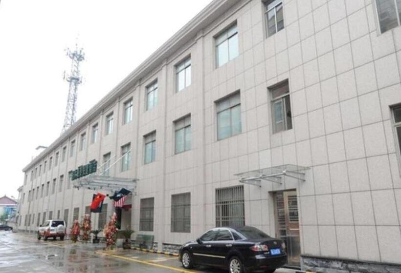Отель Greentree Inn Zhenjiang Yangzhong Central Market Gangdong Bei Road