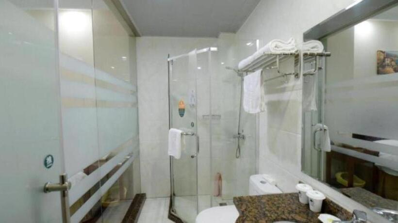 Отель Greentree Inn Zhenjiang Yangzhong Central Market Gangdong Bei Road