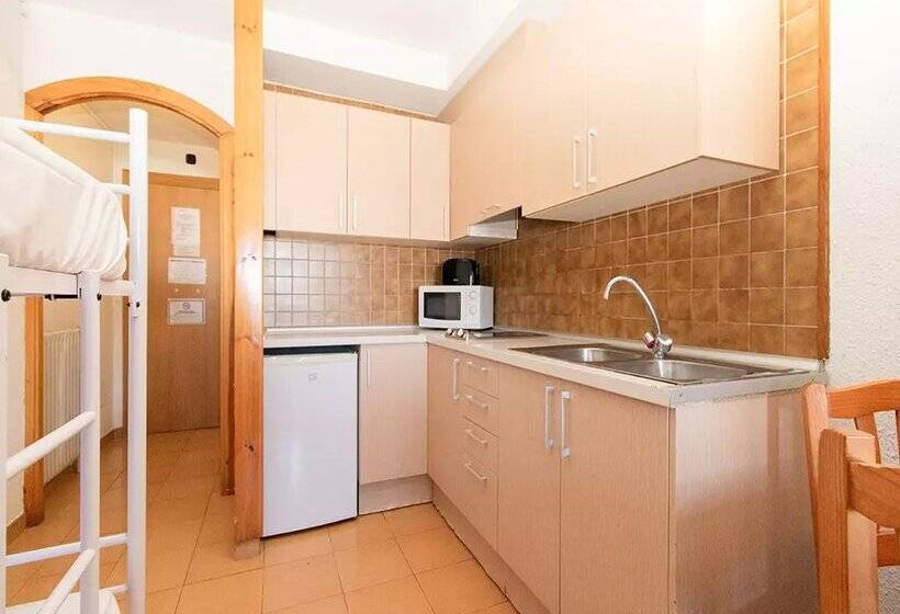 Apartamentos Cims Pas 3000