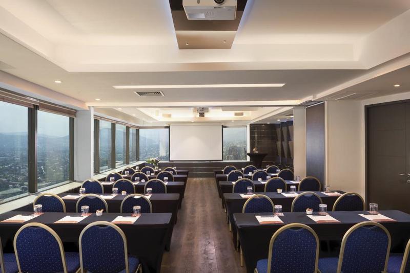 Boulevard Suites Ferrat