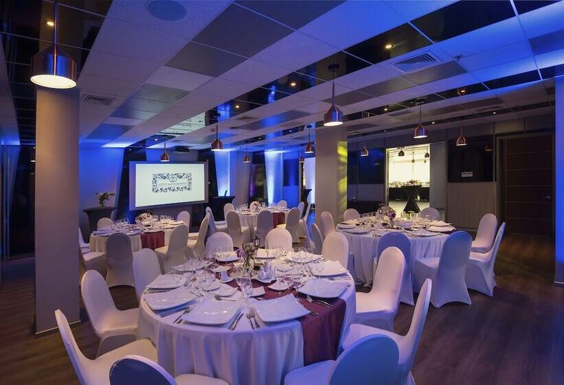 Boulevard Suites Ferrat