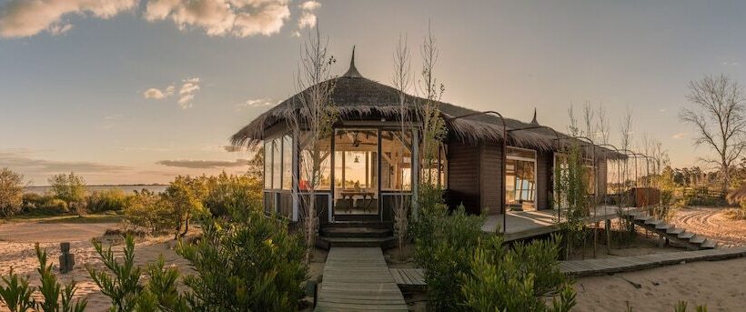 Carmelo Resort & Spa