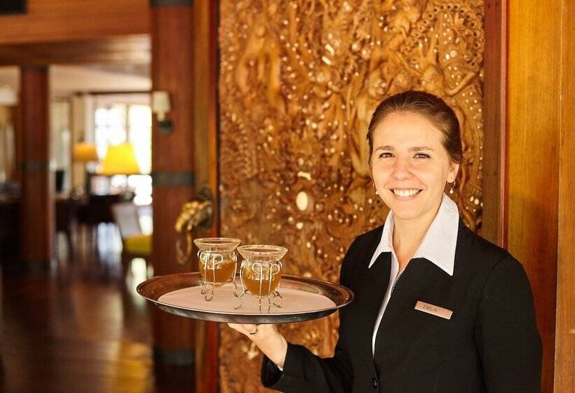 Carmelo Resort & Spa