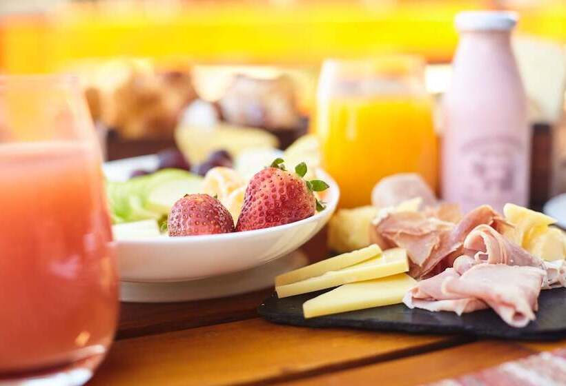 Carmelo Resort & Spa