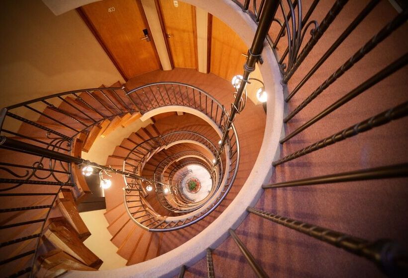 Hosteria Tequendama Classic & Resort