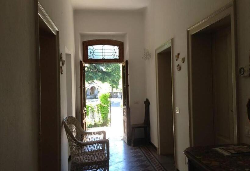 호텔 Albergo Ristorante Madonnina