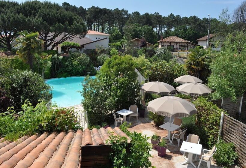 Отель Atlantis Hôtel