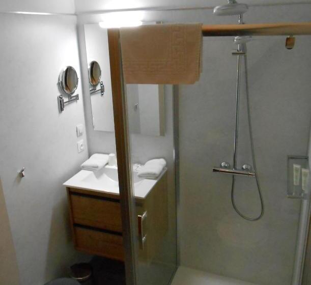 Отель Au Fief Du Château