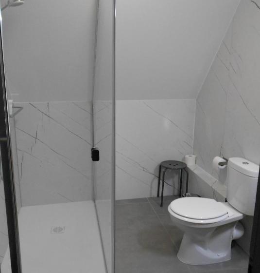 Отель Au Fief Du Château