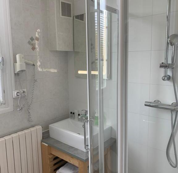 Отель Au Sans Souci