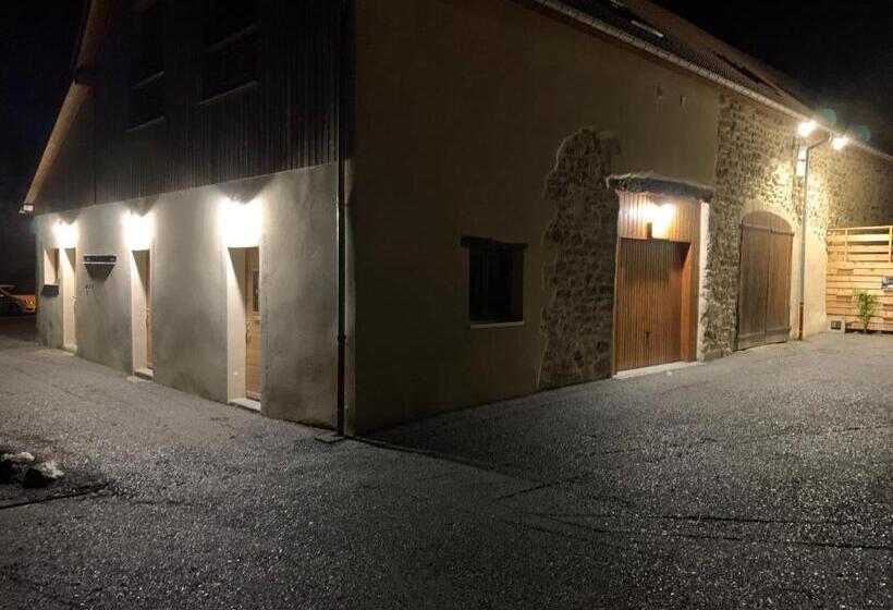 Отель Au Sans Souci