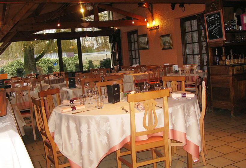 호텔 Auberge De Moussy