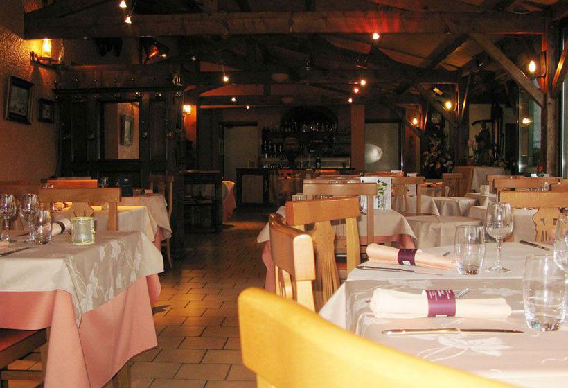 호텔 Auberge De Moussy