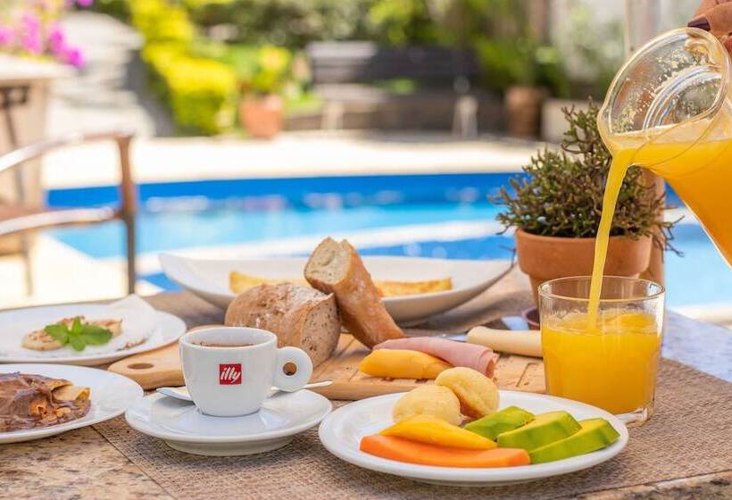 בית מלון כפרי Auberge De La Langouste