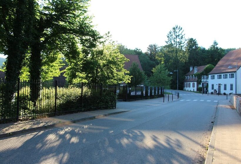 Отель Auberge Des Mésanges