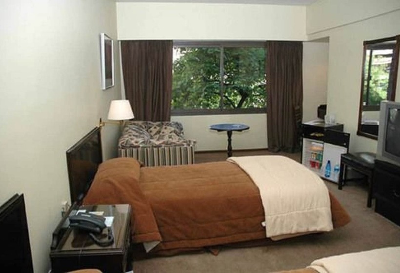 בית מלון כפרי Austral Bahia Blanca