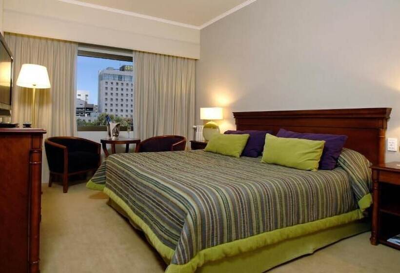 هتل Austral Plaza