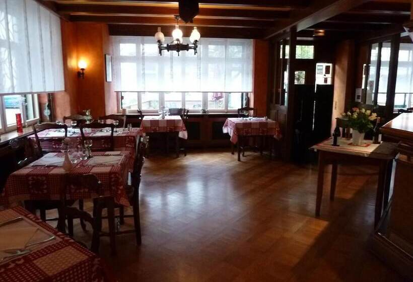 酒店 Aux Deux Clefs