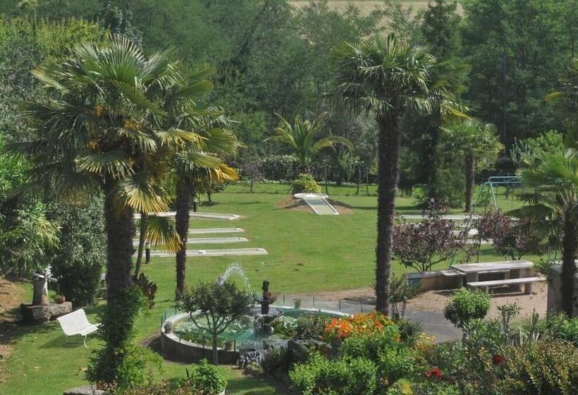 בית מלון כפרי Aux Tauzins