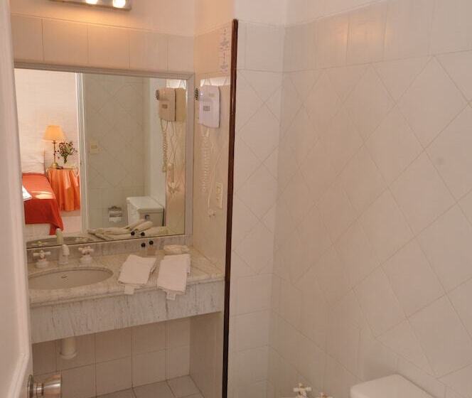 בית מלון כפרי Bagu Villa De Mar