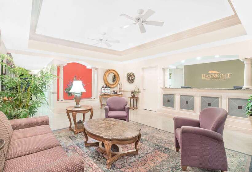 فندق Baymont By Wyndham Crestview