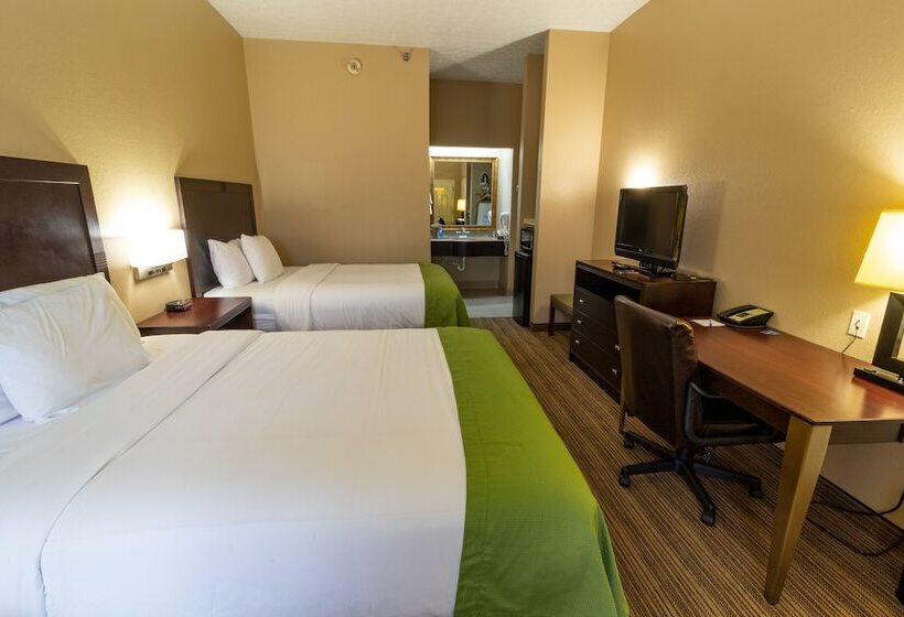 فندق Baymont By Wyndham Crestview