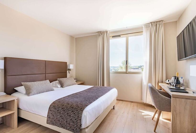 בית מלון כפרי Best Western Hôtel Des Barolles   Lyon Sud