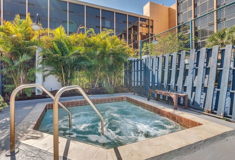 هتل Best Western Orlando Gateway