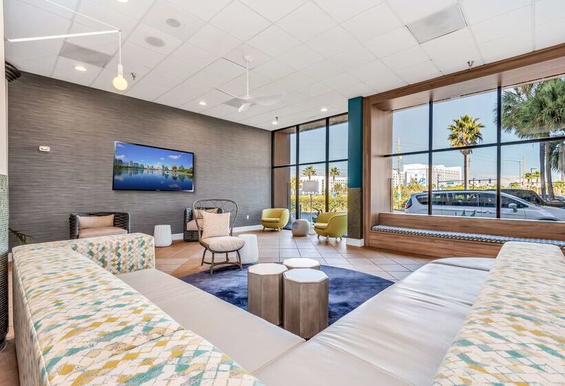 هتل Best Western Orlando Gateway