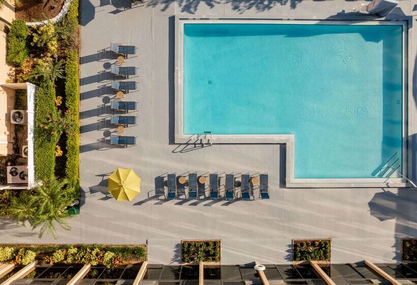 هتل Best Western Orlando Gateway