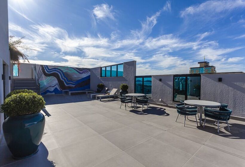 Отель Blue Tree Premium Florianopolis