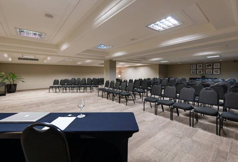 Отель Blue Tree Premium Florianopolis