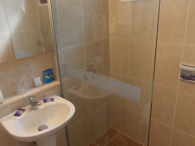 ホテル Bonne Etoile