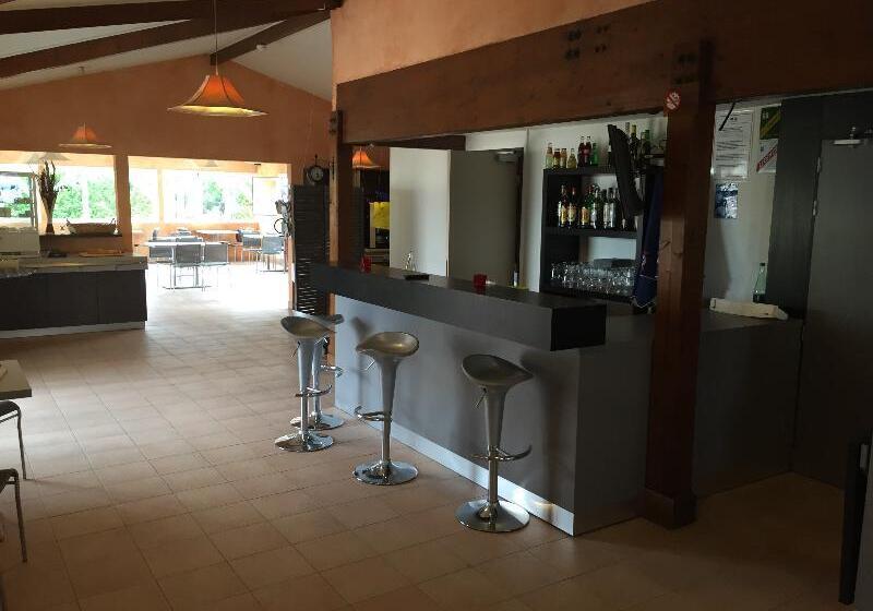 B Hotel Troyes Aéroport