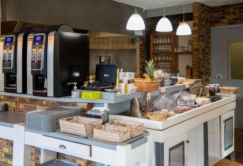 Brit Hotel Plaisance A9/a61