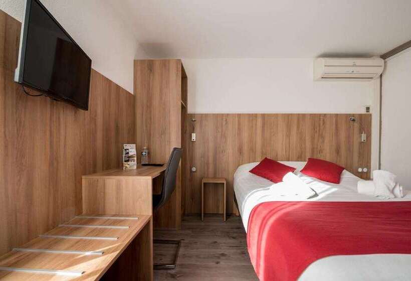 Brit Hotel Plaisance A9/a61