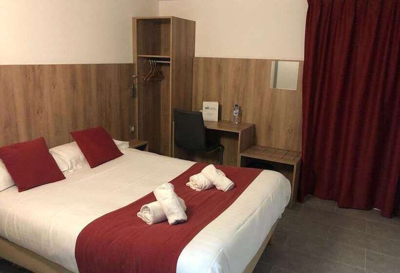 Brit Hotel Plaisance A9/a61