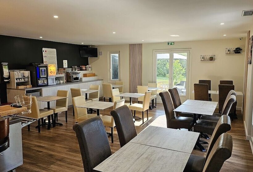 Brit Hotel Plaisance A9/a61