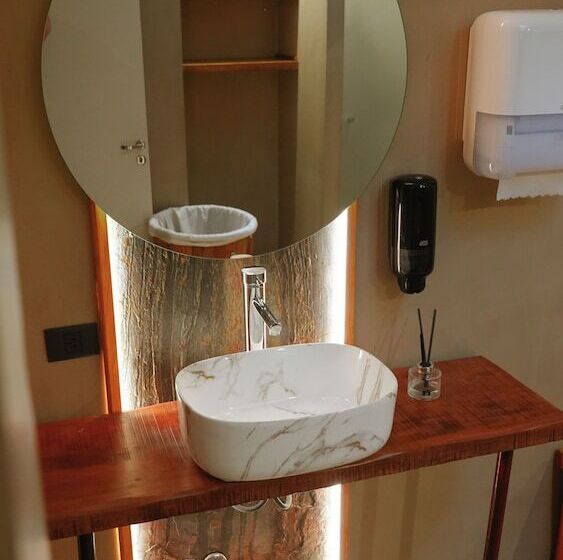 فندق Canal Beagle