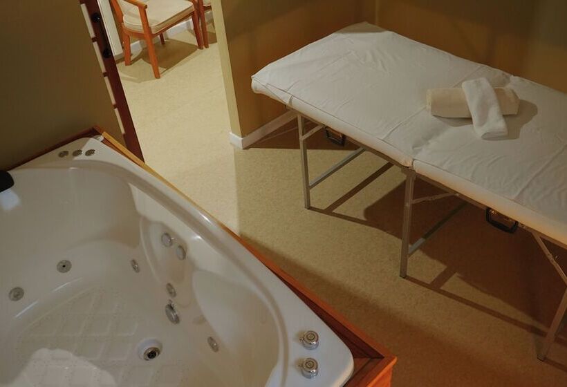 فندق Canal Beagle