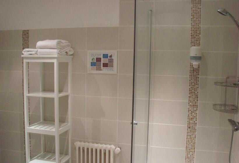 Отель Chez Marion