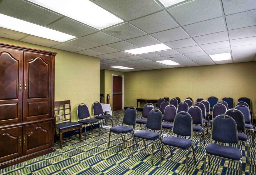 فندق Comfort Inn & Suites Lantana   West Palm Beach South