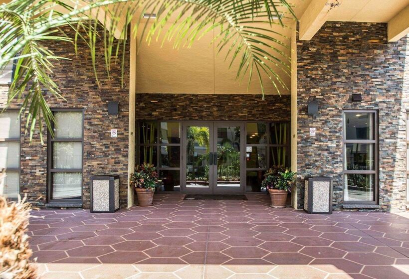 فندق Comfort Inn & Suites Lantana   West Palm Beach South