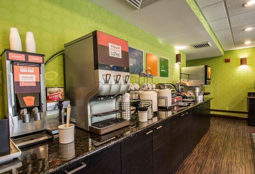 فندق Comfort Inn & Suites Lantana   West Palm Beach South