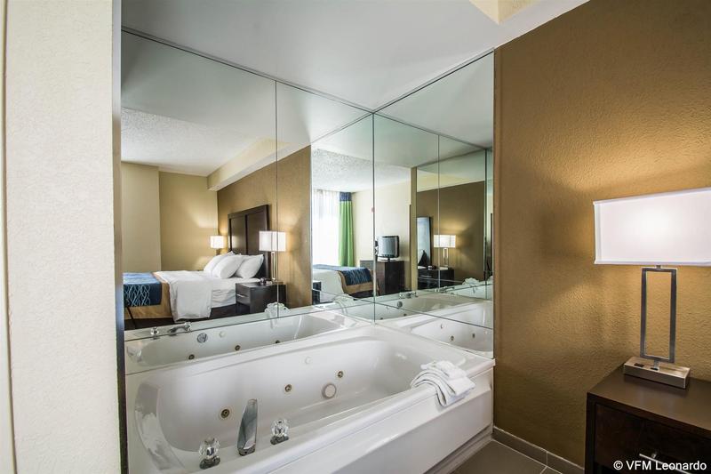 فندق Comfort Inn & Suites Lantana   West Palm Beach South