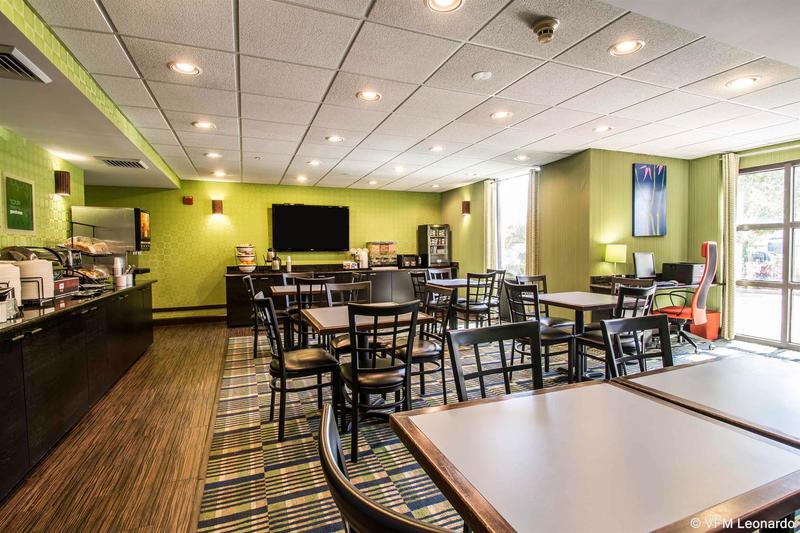 فندق Comfort Inn & Suites Lantana   West Palm Beach South